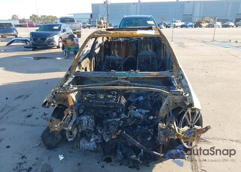 2022 BMW 228 Gran Coupe I xDrive z USA, uszkodzony, nr VIN WBA73AK09N7K85348